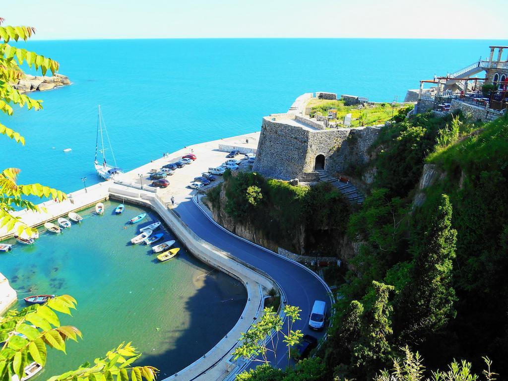 Apartments Zuto Ulcinj Exteriör bild