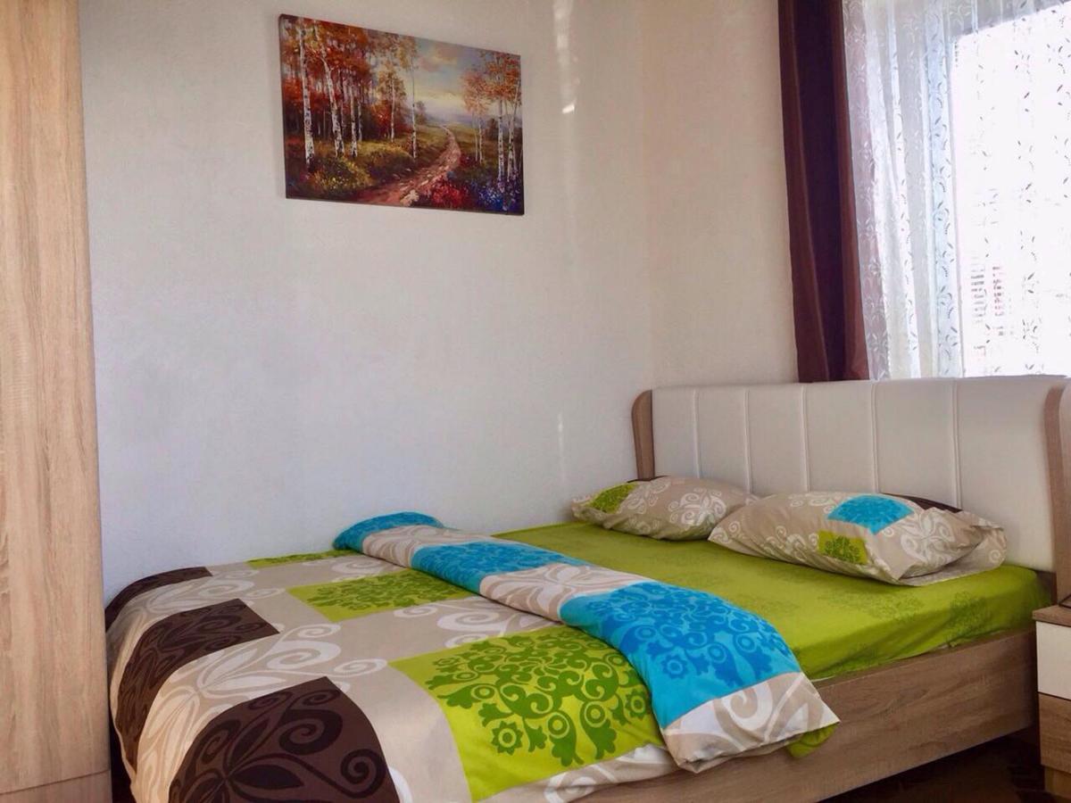 Apartments Zuto Ulcinj Exteriör bild